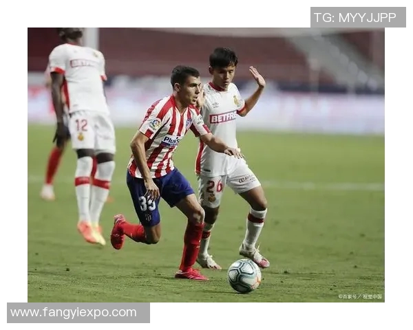 足球明星阿飞的生平成就与职业生涯全解析